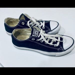 Black Converse Allstars